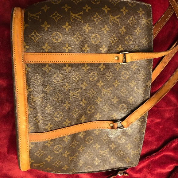TOTE - Louis Vuitton Babylone-PRICE DROP - Picture 3 of 16